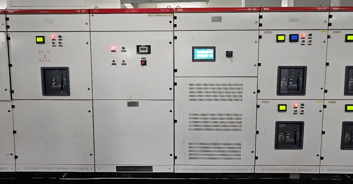 西馳電氣有源濾波柜在一汽大眾數據中心投運(圖3) 3.jpg