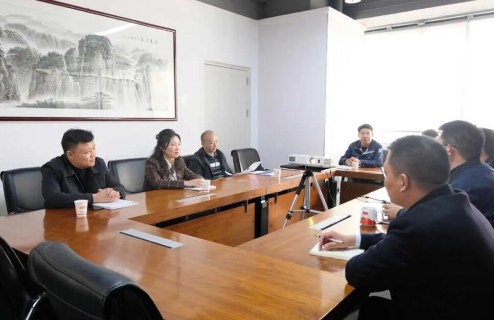 西馳電氣攜手老電工，戰略合作，共謀發展！(圖3)